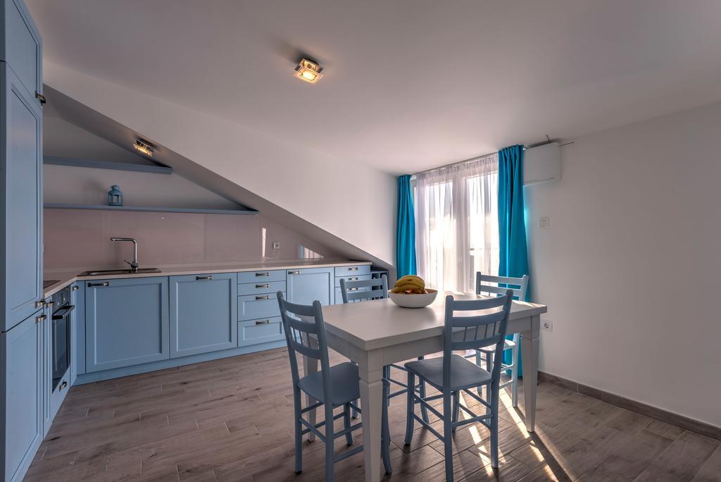 Villa Sandy Apartments Tivat Exterior photo